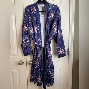 Morgan Lane Navy Floral Satin Robe - Plus